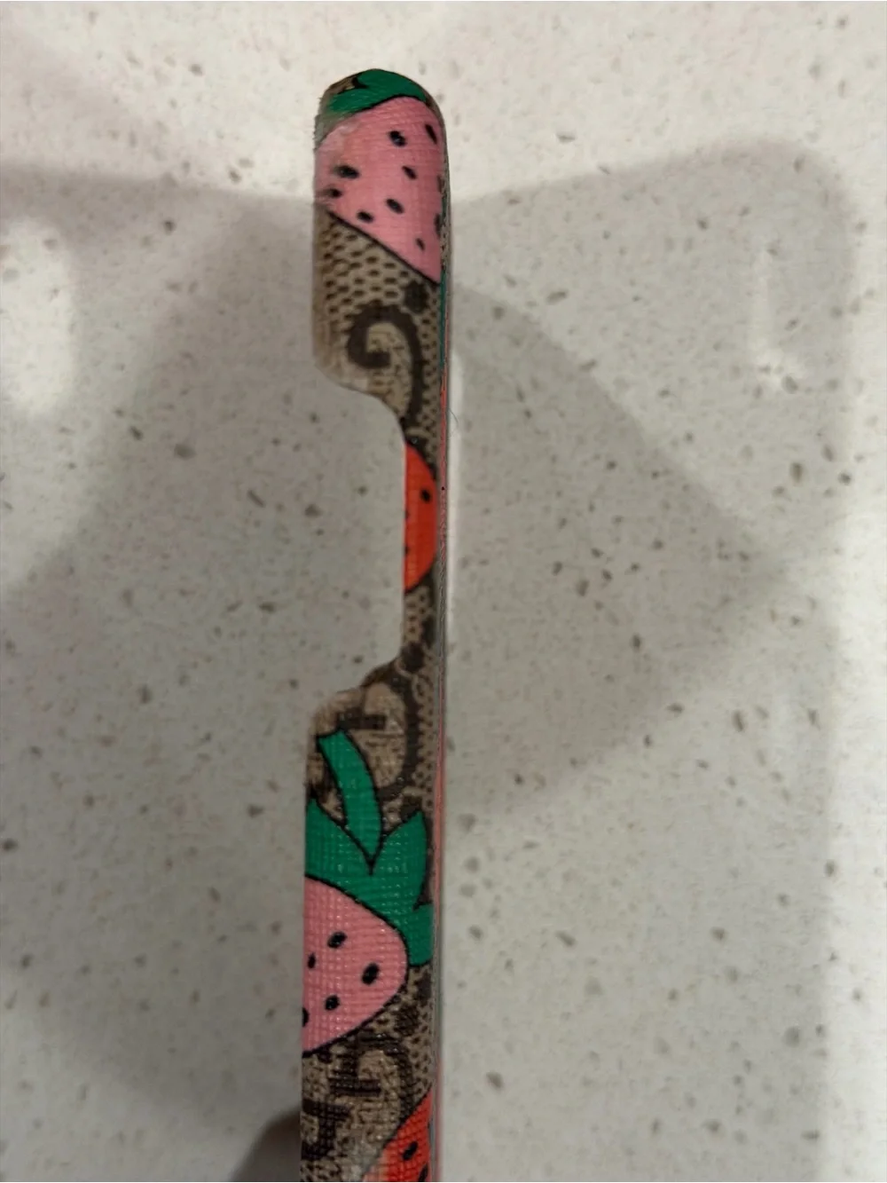 Gucci Strawberry GG Supreme Phone Case - Red, Green, Pink, Beige  Gently used